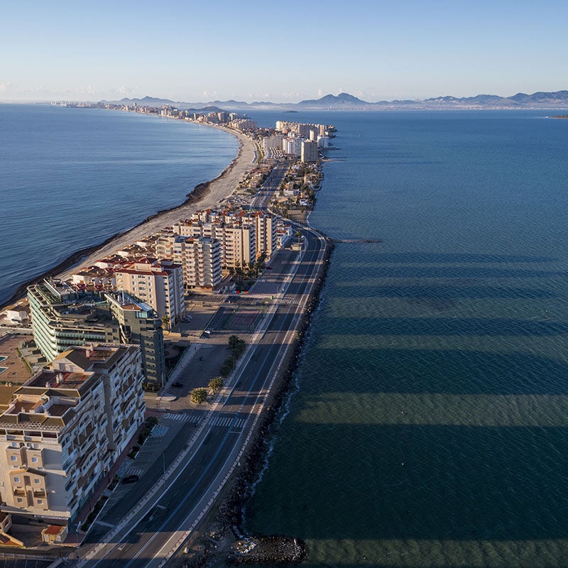 La Manga de la Región de Murcia desde el cielo